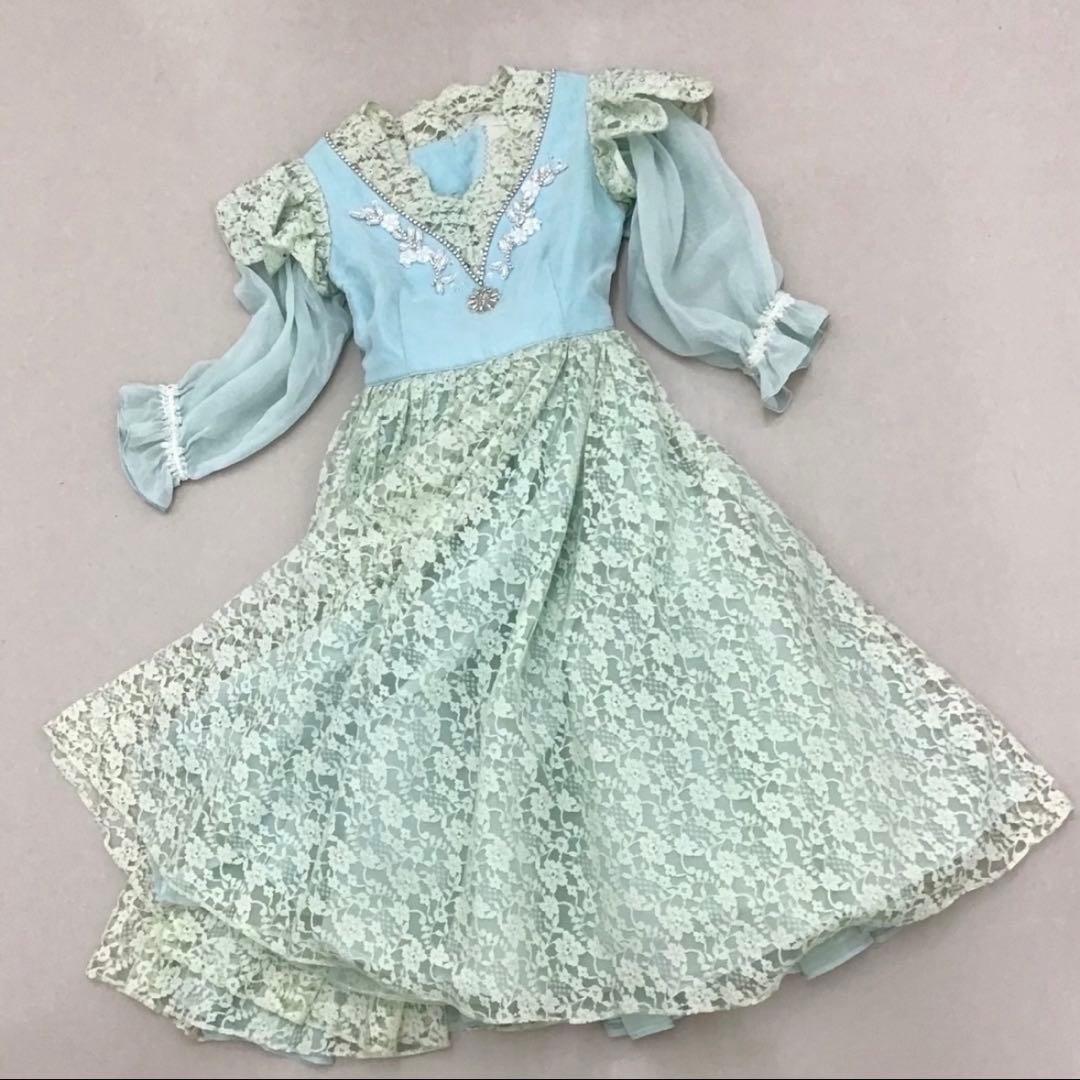 チャコット衣裳　グリーンのドレスJr. L L